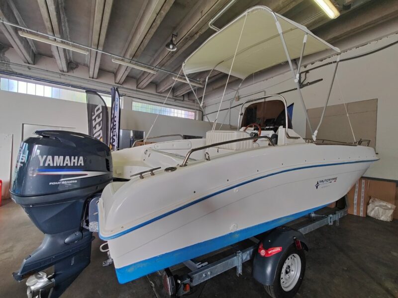 Barca MANO' 21.50 SPORTFISH (2000) completa di motore YAMAHA 115 (2003)