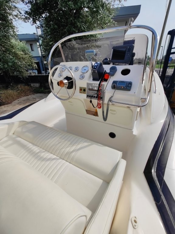 Gommone ZAR 61 + SUZUKI 175